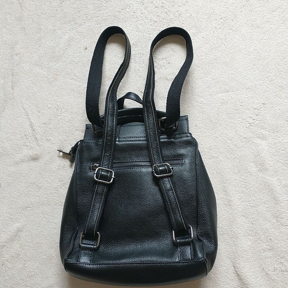 New Convertible Backpack Purse Bag Crossbody Zip Pebbled Black - Picture 7 of 10